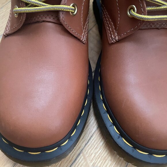1460 Dr. Martens Wintergrip Leather Lace Up Boots - Unisex Size 5M or 6W - Picture 6 of 8